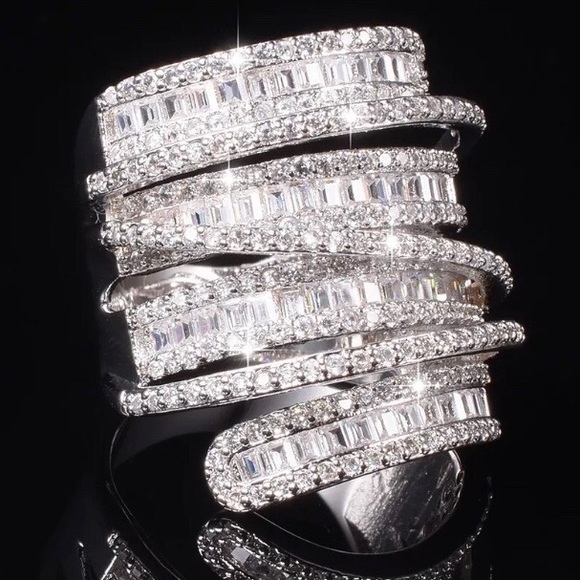 NEW 6.4 CT STERLING SILVER DIAMOND RING - Picture 2 of 6